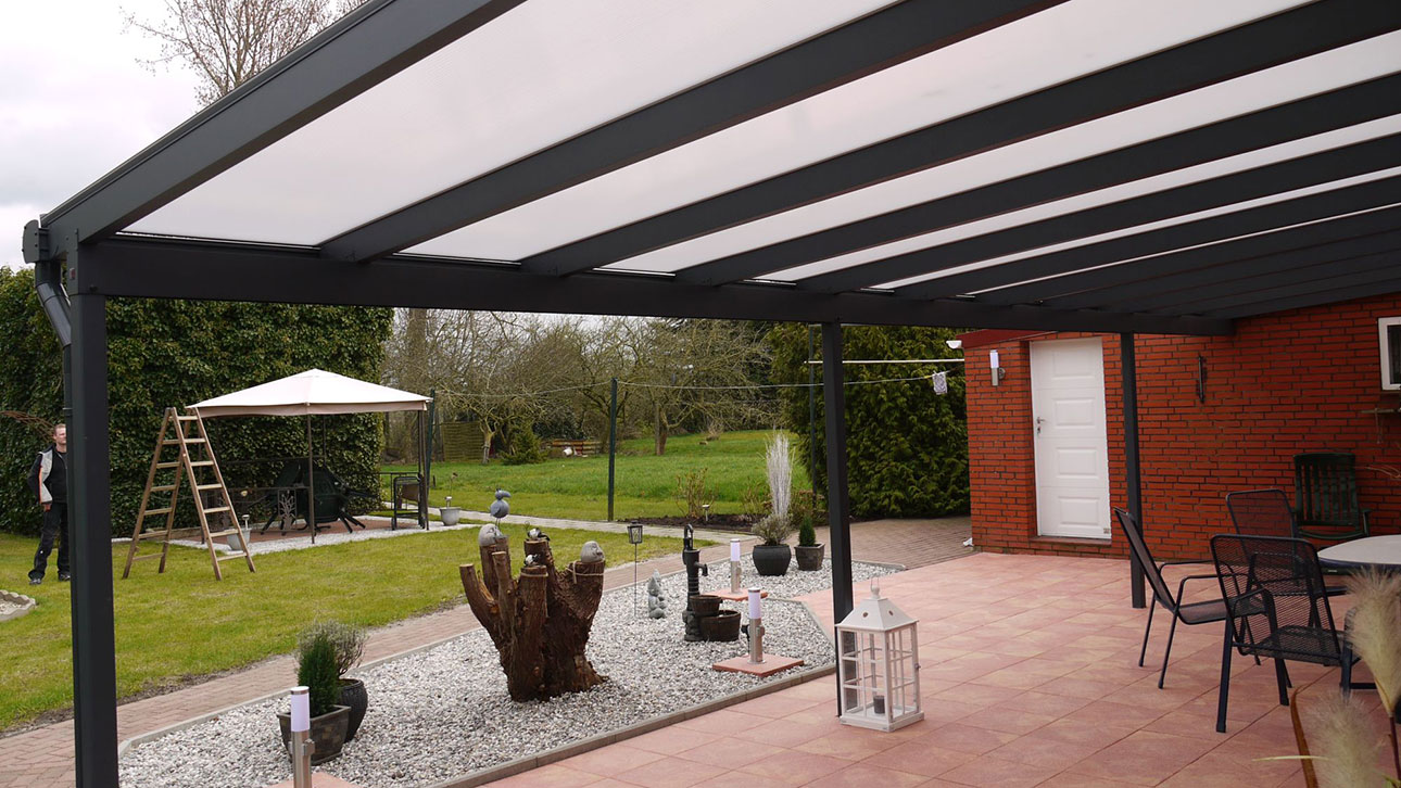 Terrassendächer und Glasschiebeelemente